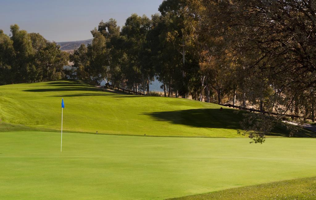 Vincci Valdecanas Golf Ел Гордо Екстериор снимка
