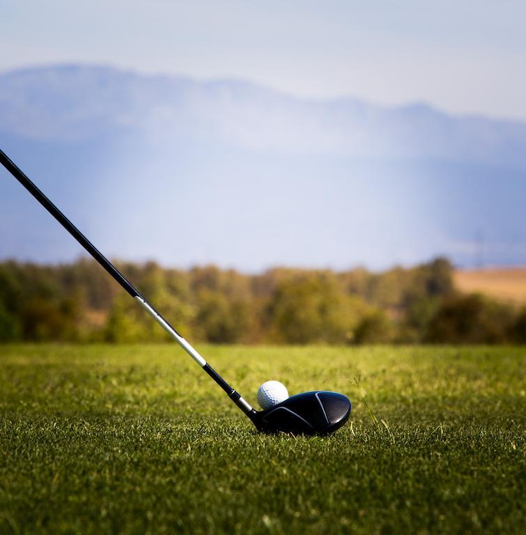 Vincci Valdecanas Golf Ел Гордо Екстериор снимка